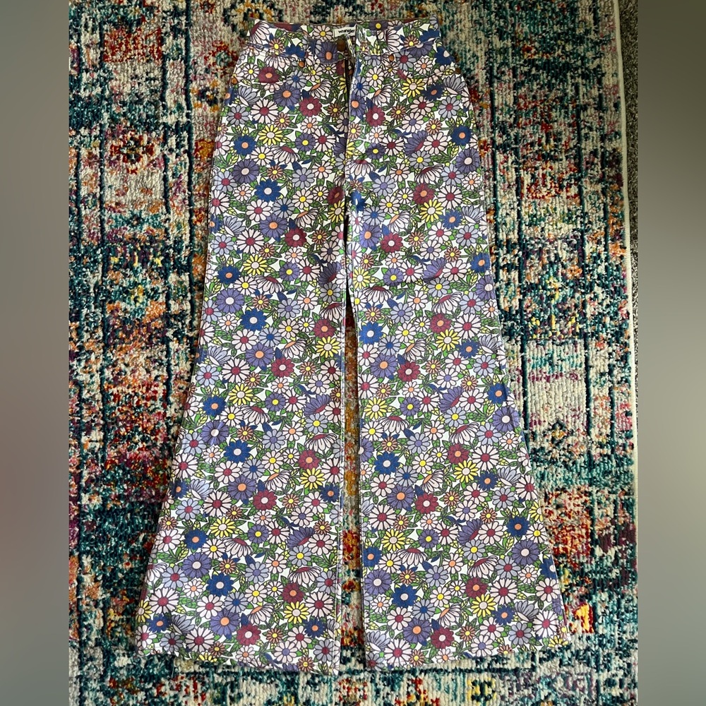 Wrangler Wanderer 622 Floral Patterned Pants